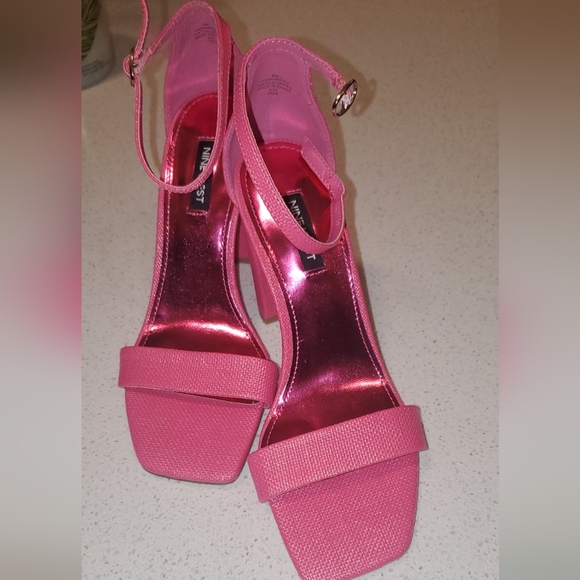 Marrie Ankle Strap Sandals - Picture 9 of 12